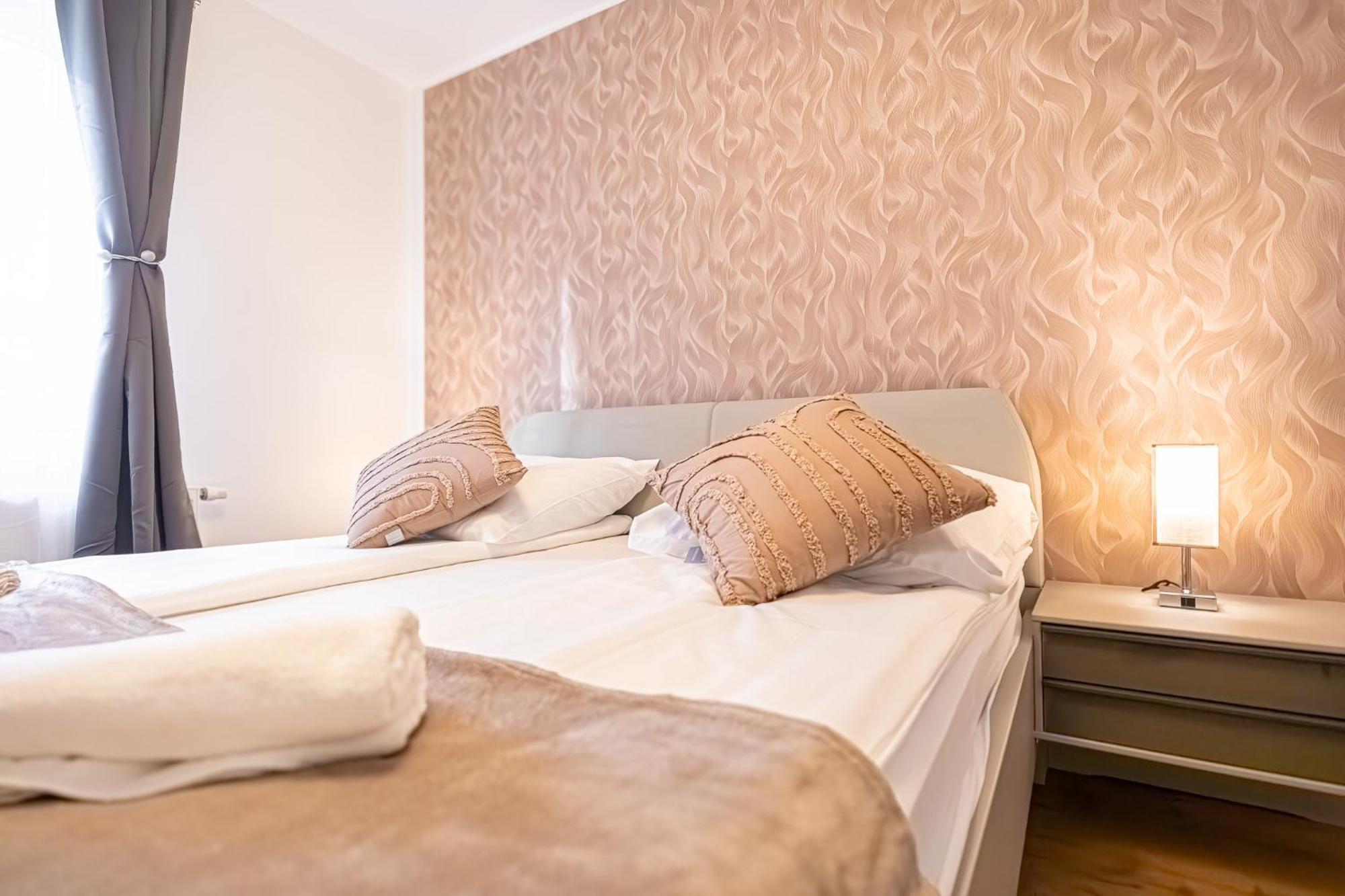 Appartement Charming 1br And 1lr Modern Design Donaustadt