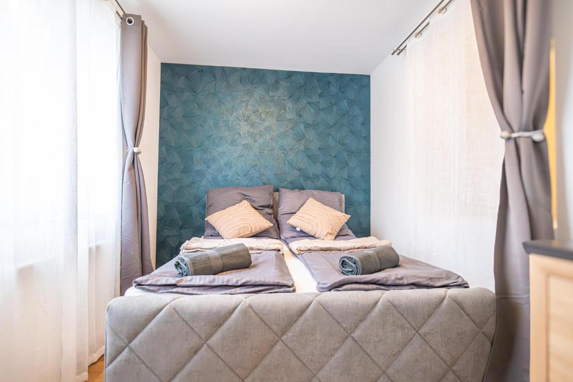 Charming 1br And 1lr Modern Design Donaustadt Appartement Wenen