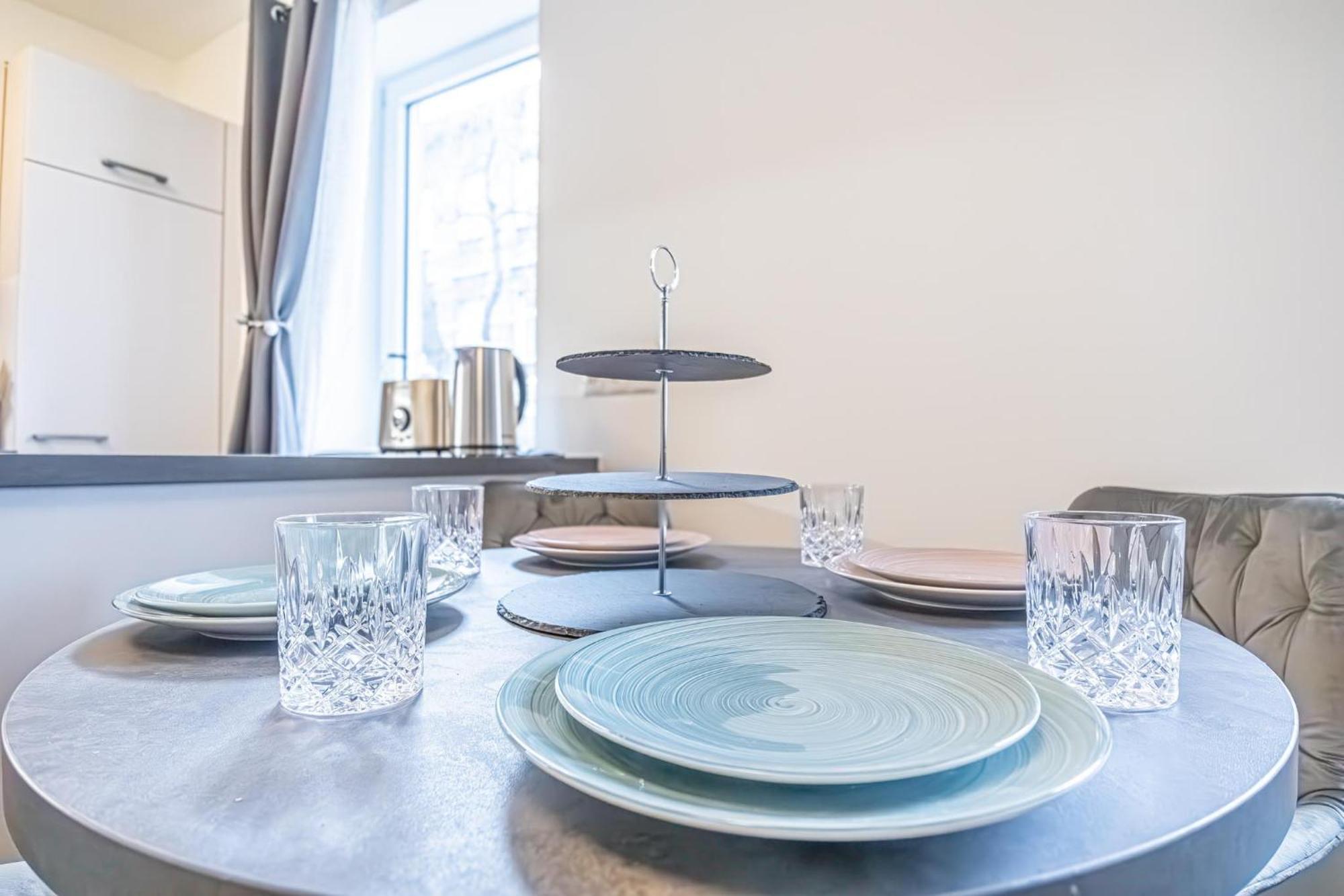 Appartement Charming 1br And 1lr Modern Design Donaustadt Wenen